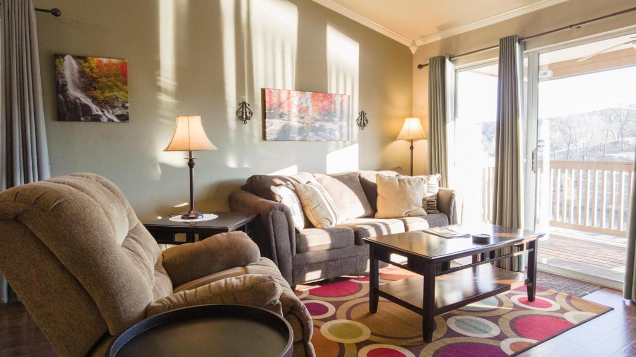 2Br Walk-In - Central Location - Free Tickets Included - Fc41-17 ブランソン エクステリア 写真